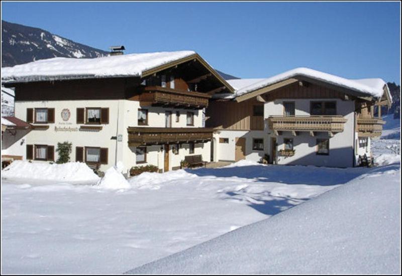 Апартаменты Habachschmied Familie Gruber Брамберг-ам-Вильдкогель Экстерьер фото